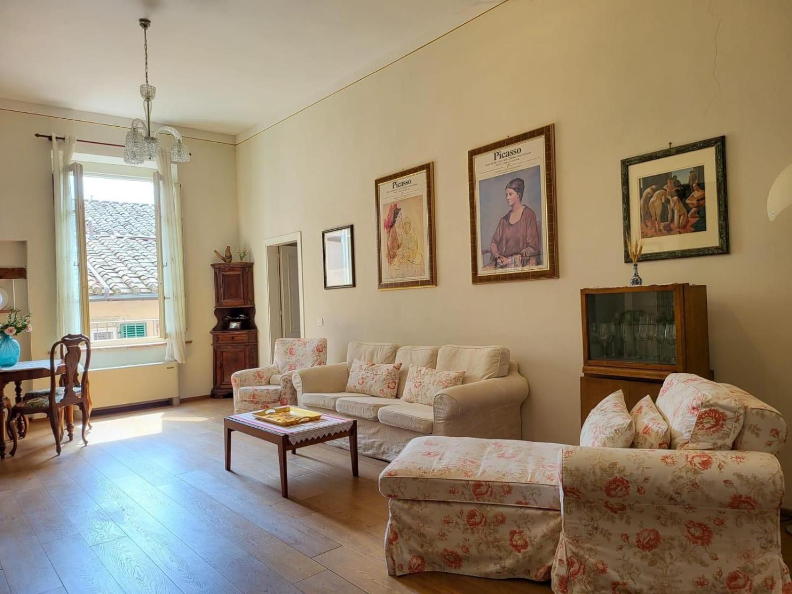 Appartement Le Antiche Scale 9 à Lucques Extérieur photo