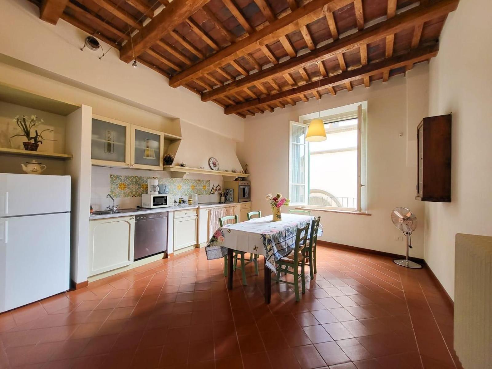Appartement Le Antiche Scale 9 à Lucques Extérieur photo